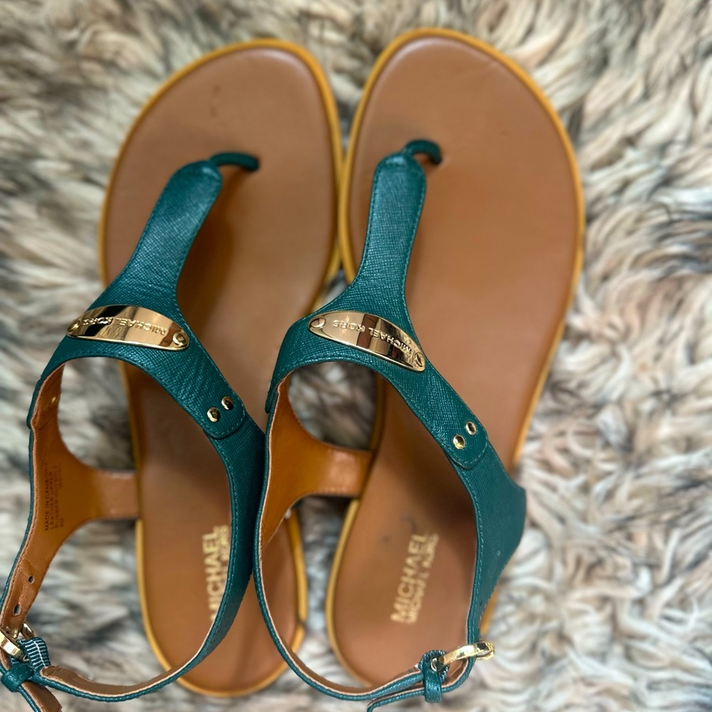 Michael Kors things flat sandals